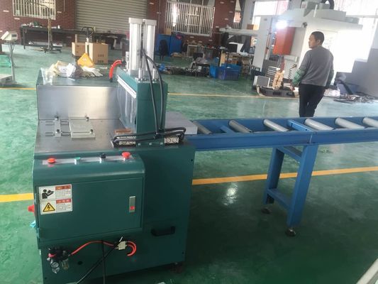 L455CNC OEM स्वचालित उच्च गति और सटीक एल्यूमीनियम काटने की मशीन देखा