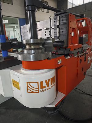 DW130CNC10A3S-T ऑटो सीएनसी पाइप ट्यूब झुकने मशीन 5.5 इंच पाइप बेंडर 10 धुरी धक्का झुकने के साथ